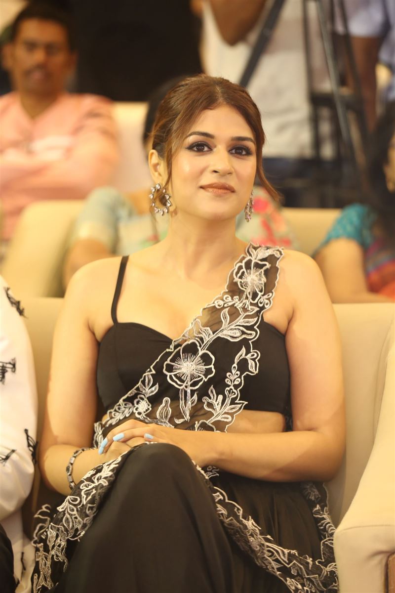 Telugu Actress Shraddha Das at Paarijatha Parvam Movie Pre Release Event